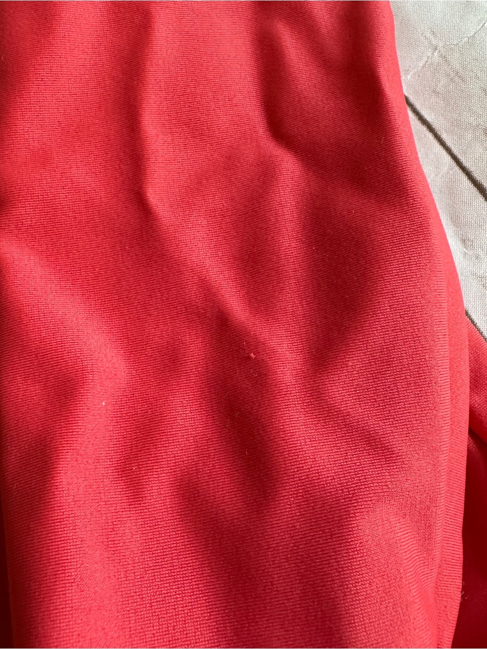 Hanna coral floral rashguard - Picture 5 of 7